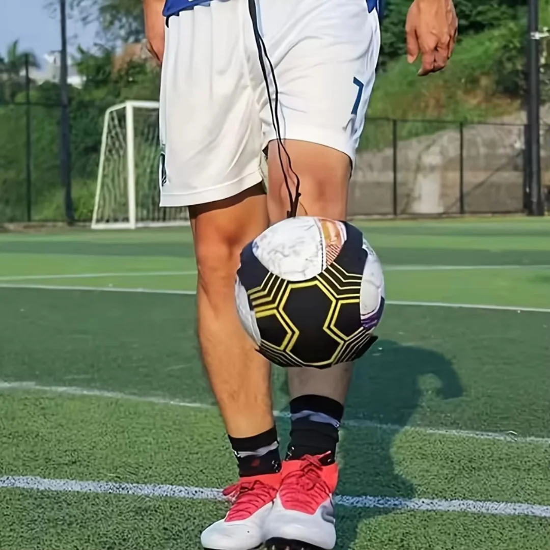 Football training belt for better ball control - Image 2